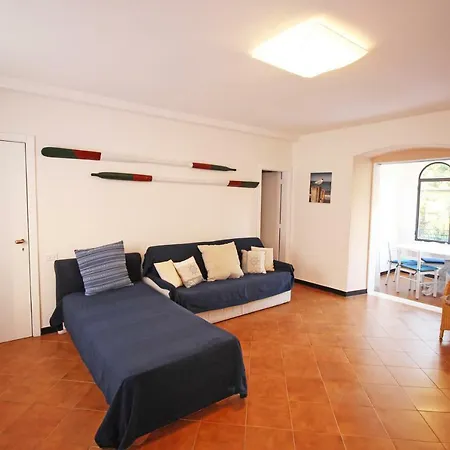 Beach Paradise Apartament *